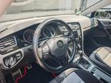Volkswagen Golf 1.2 TSI 63kW BMT ALLSTAR ALLSTAR mit Navi - Volkswagen Golf mit Benzin-Antrieb: 1.6