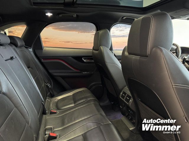 Foto Nummer 6: JAGUAR F-Pace