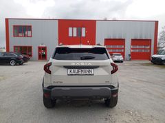 Fahrzeugabbildung Duster III TCe 130 Journey 4x4 1.2 Mild-Hybrid E