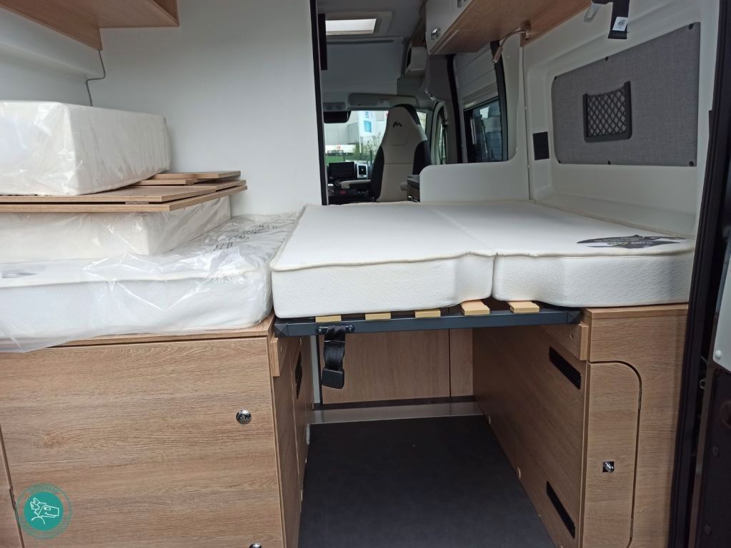 Fahrzeugabbildung Mooveo VAN 54 DB incl. Navi, TV/SAT, Solar, Markise