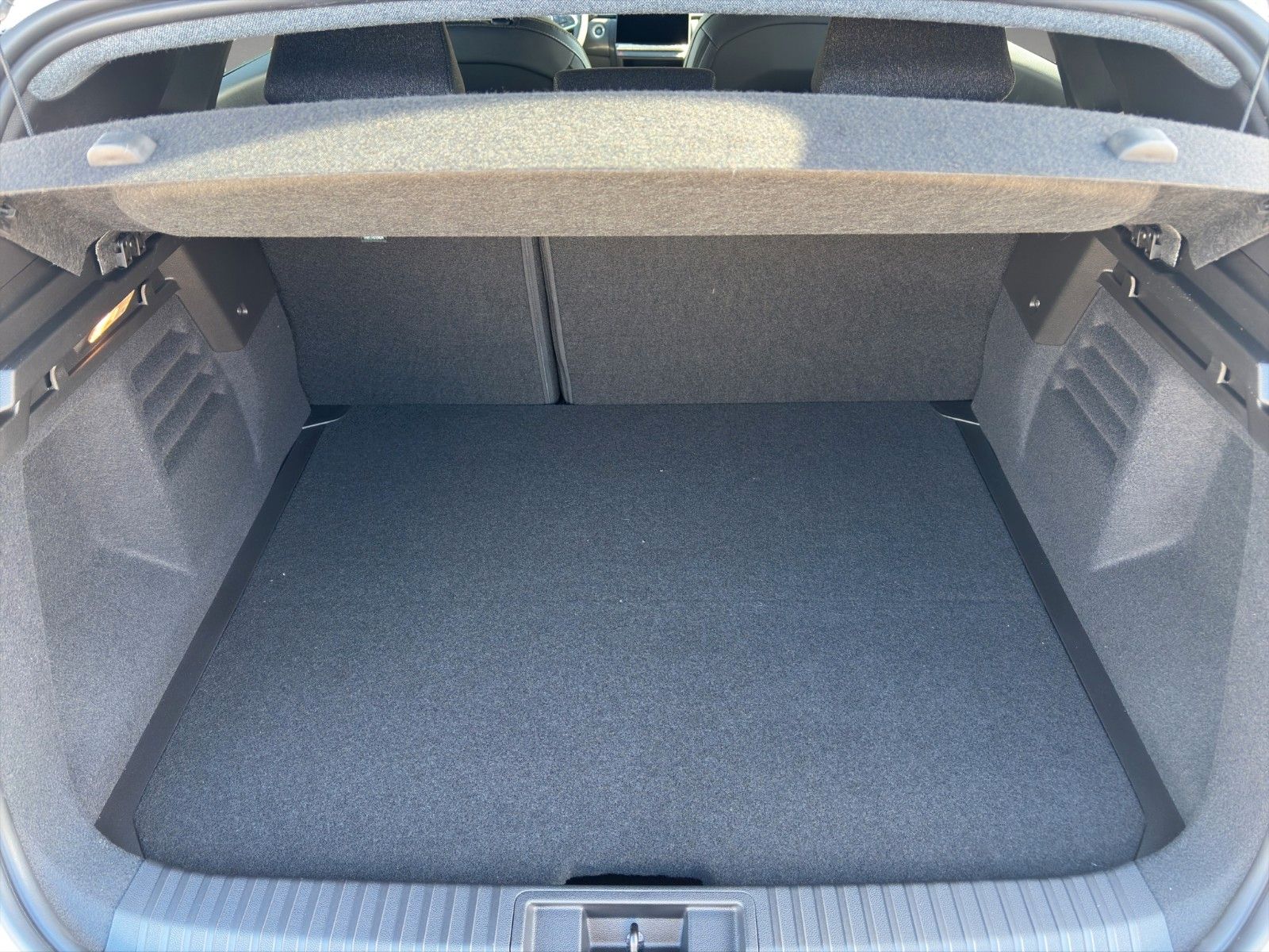 Fahrzeugabbildung Mitsubishi Grandis Edition 1,3 l Turbo  Tageszulassung