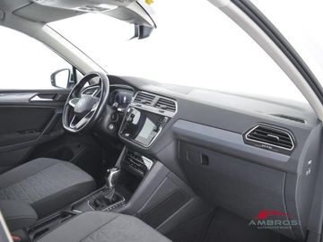 Volkswagen Tiguan - 4