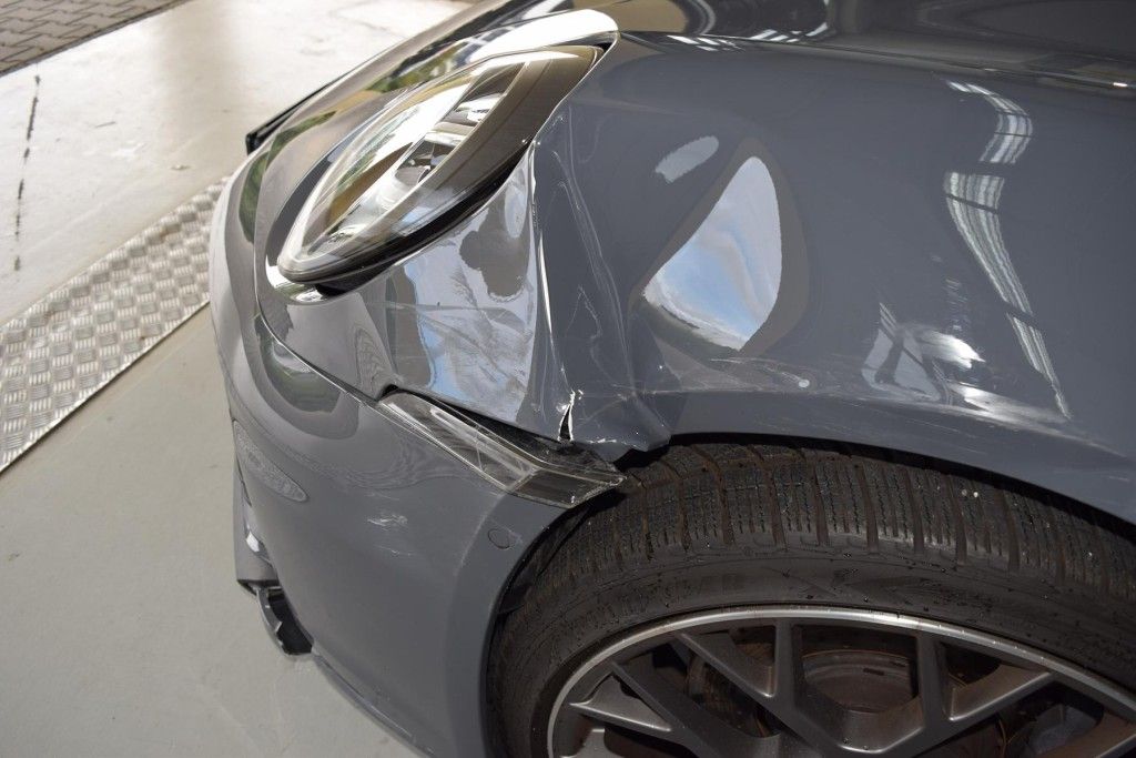 Porsche 992 Carrera Cabriolet unfallbeschädigt MatrixLed foto 17
