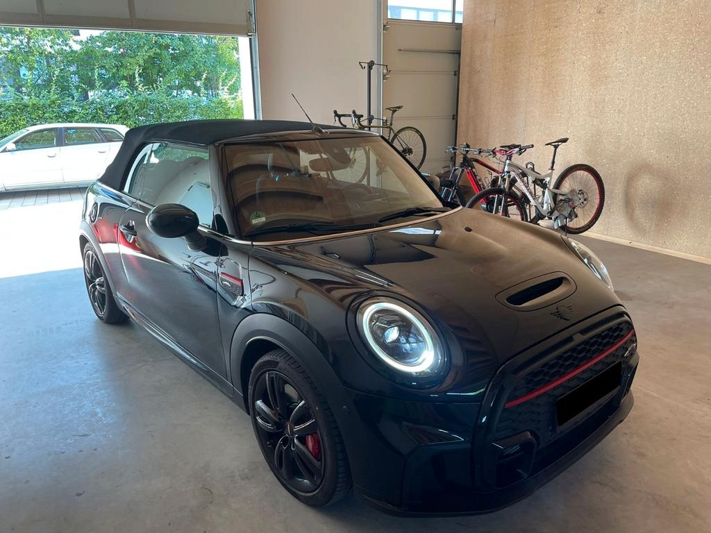 MINI John Cooper Works Cabrio