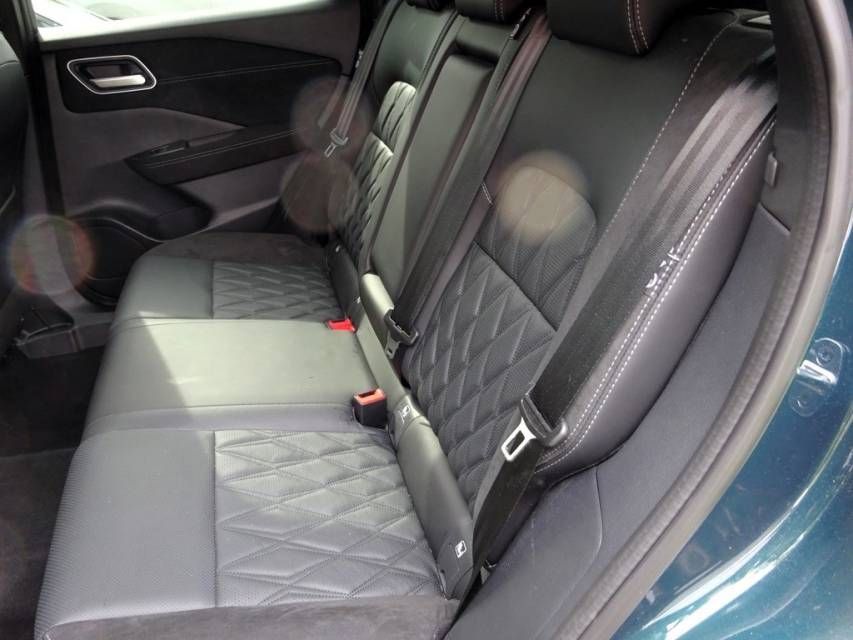 Fahrzeugabbildung Nissan Qashqai 1.3 DIG-T MHEV Automatik Tekna ALW