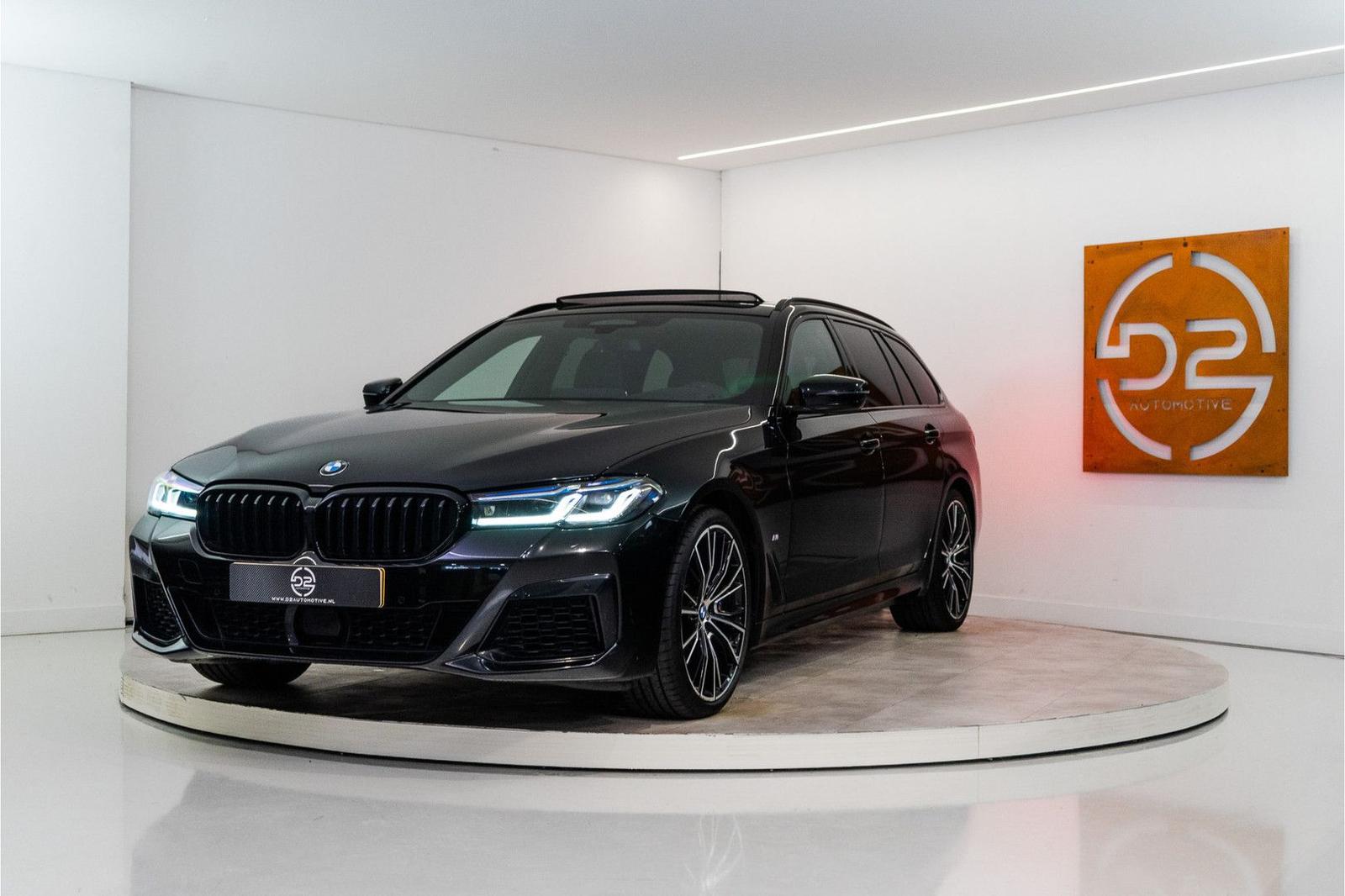 BMW 540 5-serie Touring 540i xDrive High Executive M