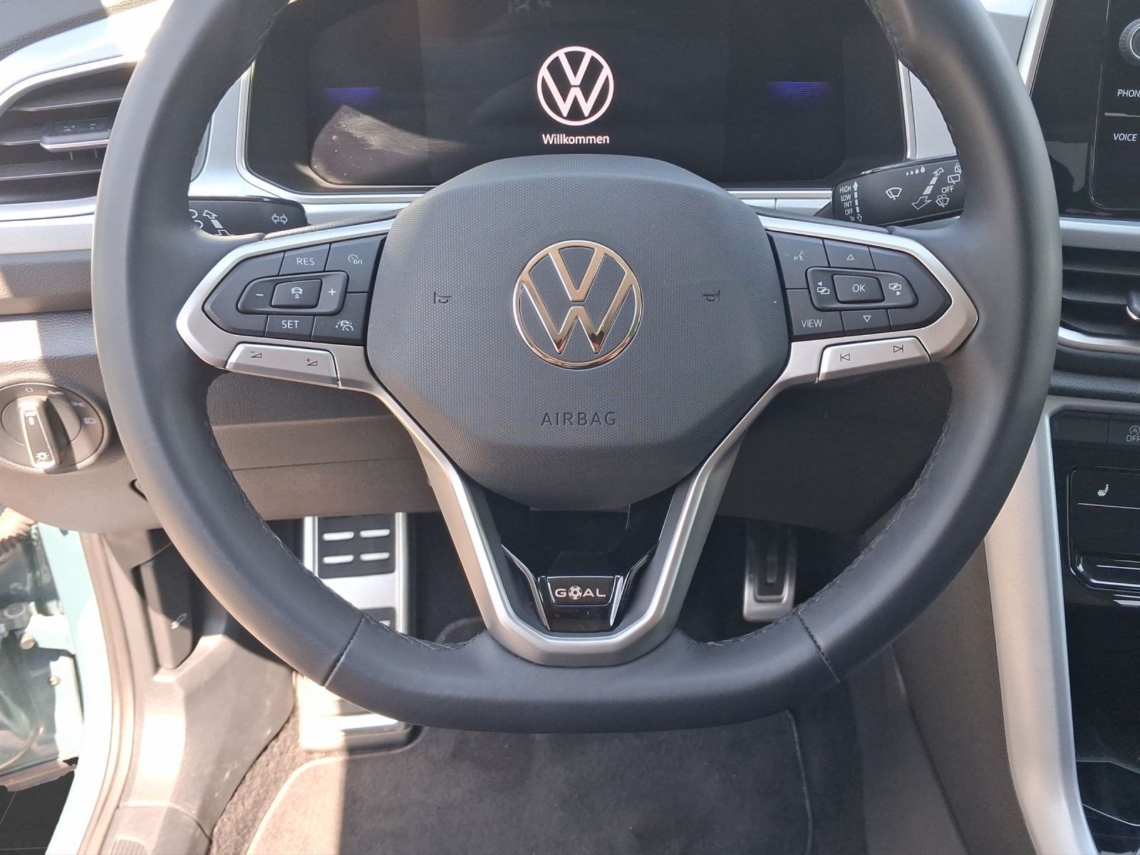 Volkswagen T-Roc - Bild 10
