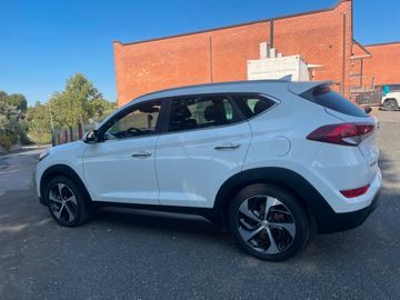Hyundai TUCSON - 6