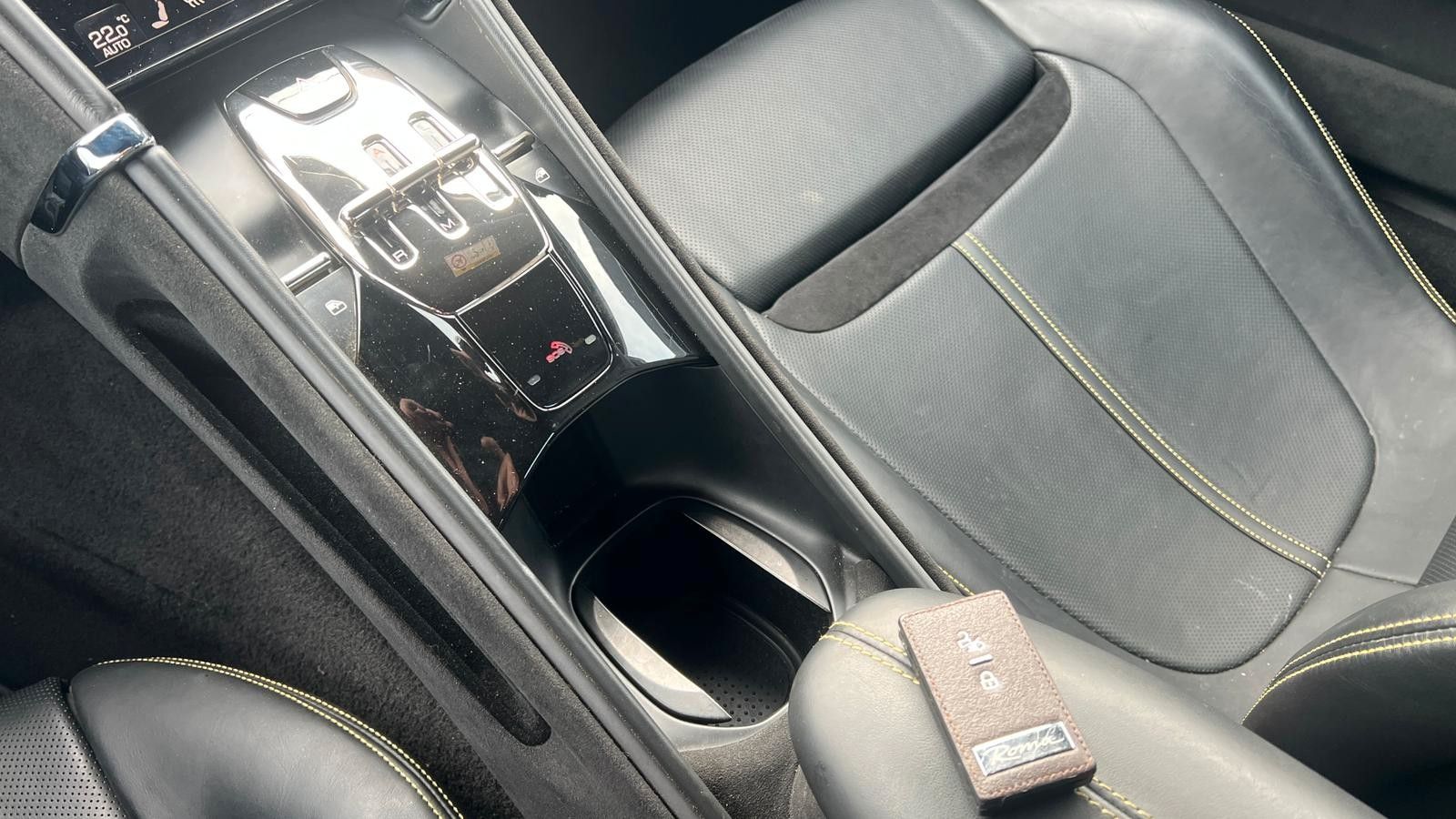 Fahrzeugabbildung Ferrari Roma 3.9 T V8 DCT *Mietkauf