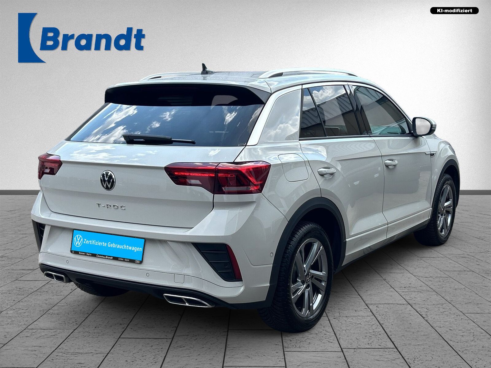 Volkswagen T-Roc 1.5 TSI R-LINE DSG LED KAMERA APP-CON. ACC foto 3