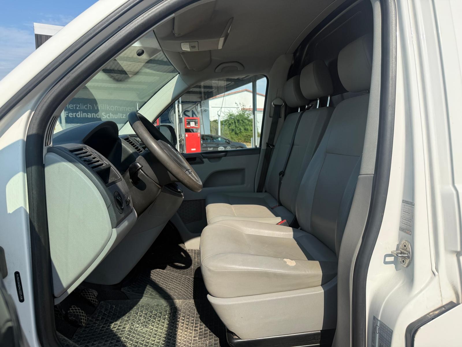 Volkswagen T5 2.0 TDI Kasten