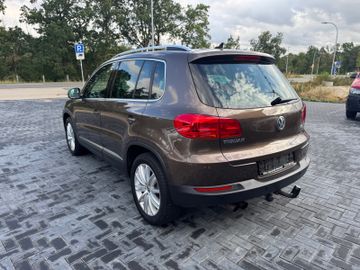 Volkswagen Tiguan - 6