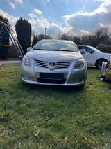 Toyota avensis Automatik - Toyota Avensis aus 2009: Kombi