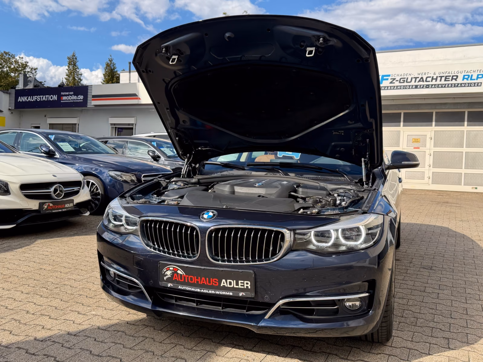 BMW 330i xDrive GranTurismo Luxury-Line*1HD*PANO*KAM