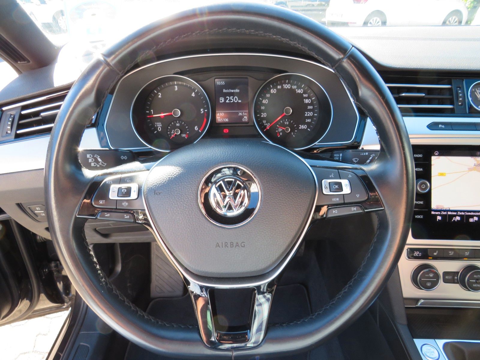 Fahrzeugabbildung Volkswagen Passat Variant Comfortline 2.0TDI NAVI AHK 1.HD