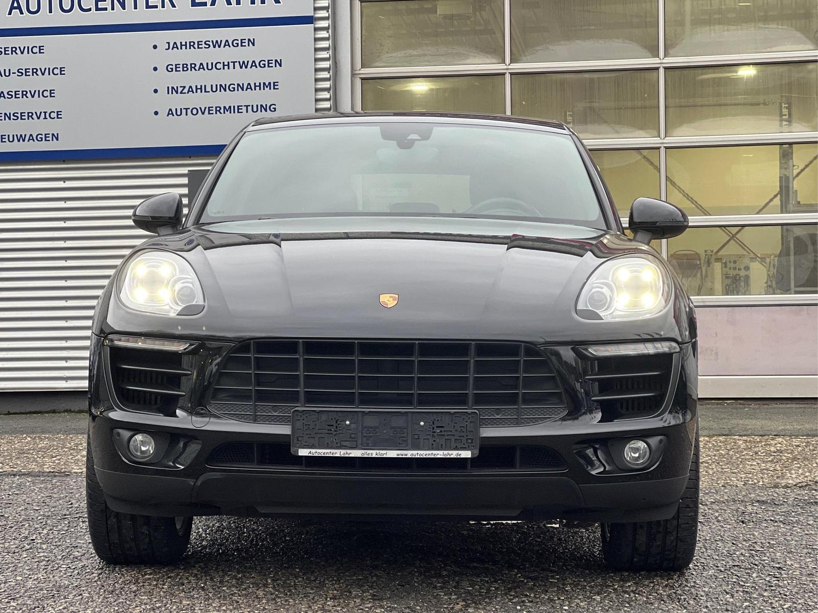 Porsche PCM