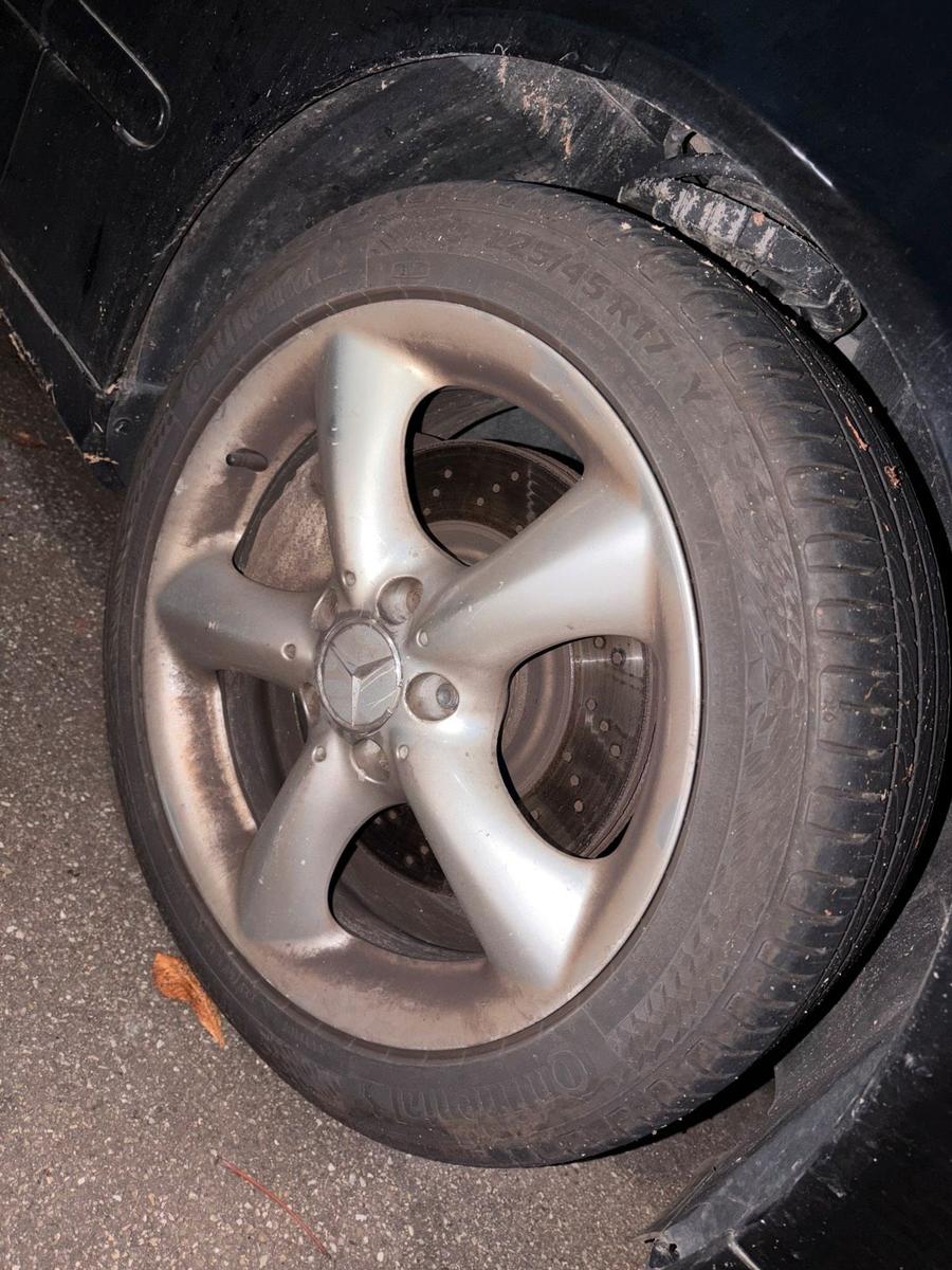 Mercedes-Benz C180 2006 — photo 11