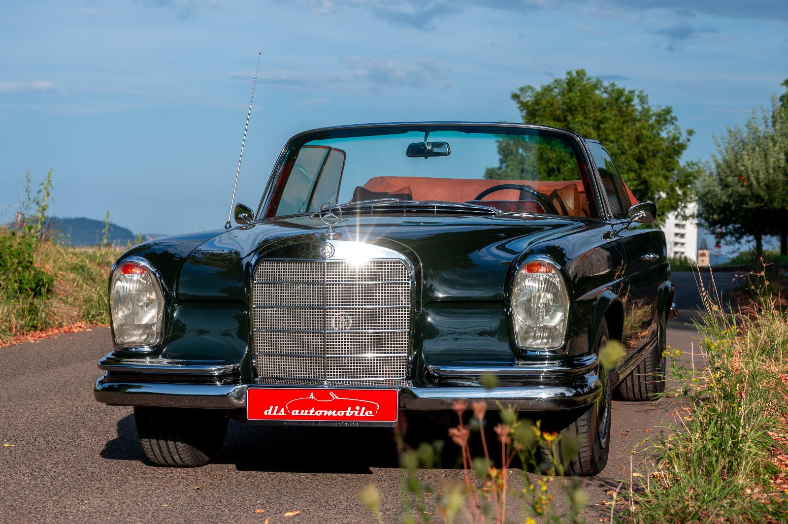 Mercedes-Benz 250 SE 5.0-V8 Cabriolet
