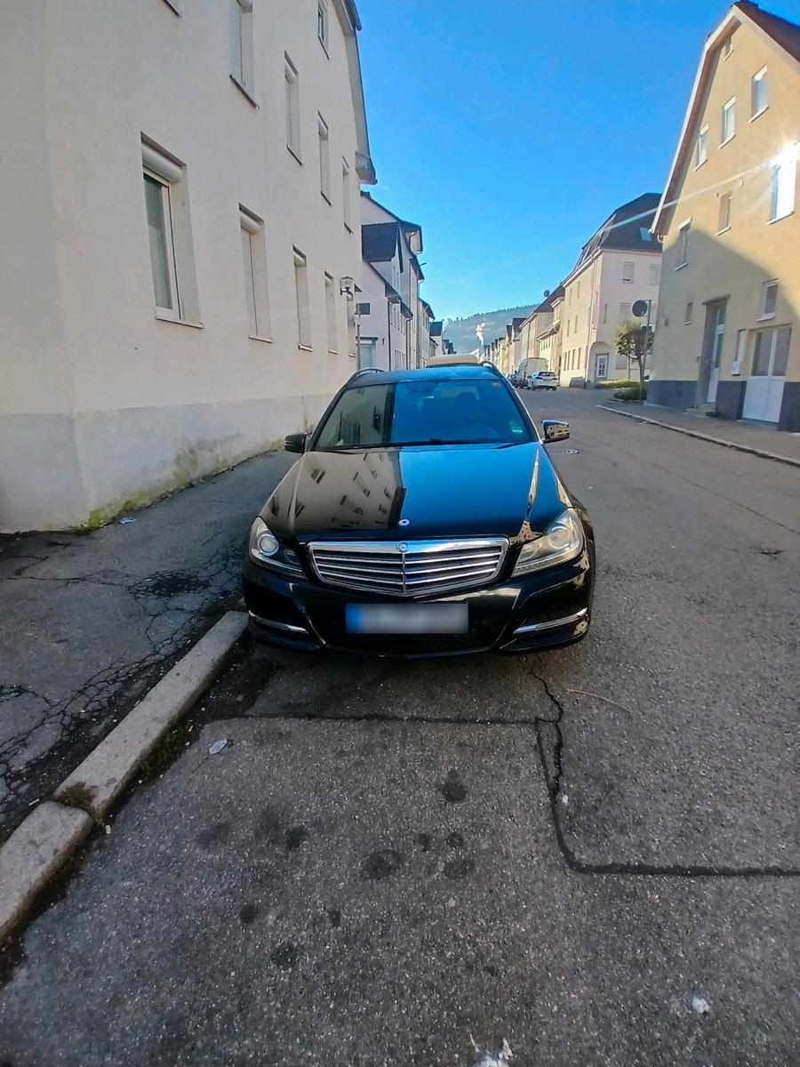 Mercedes-Benz C200, 2013