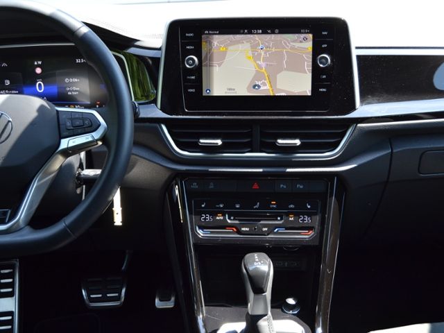 T-Roc 1.5 TSI DSG R-Line IQ.DRIVE/AHK/MATRIX/NAV