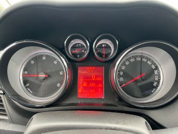 Opel Zafira - 12