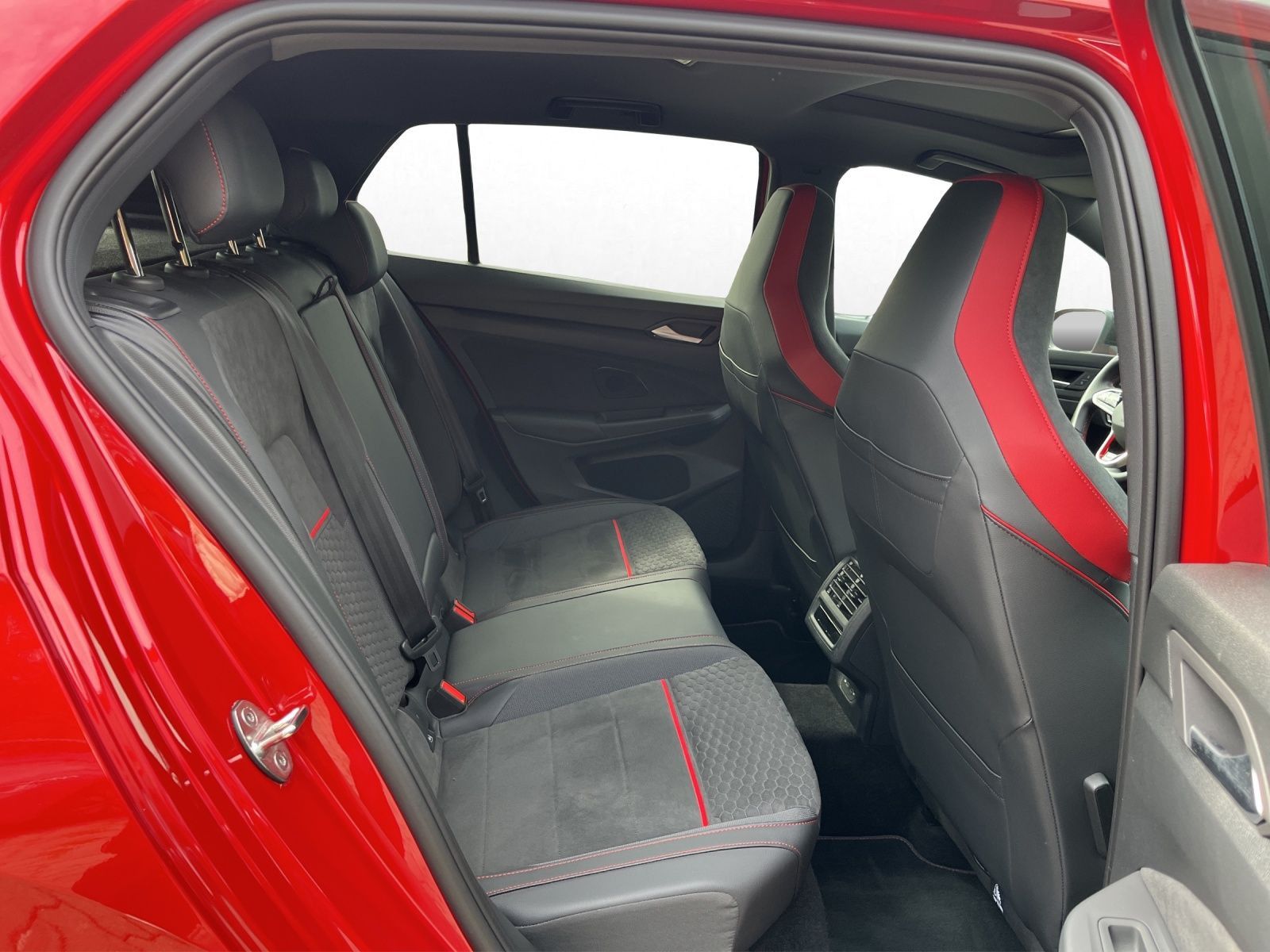 Volkswagen Golf - Bild 16