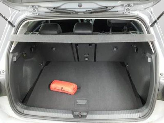 Volkswagen Golf - Bild 10