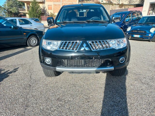 Mitsubishi L200 2.5 DI-D/178CV DC Intense Plus D