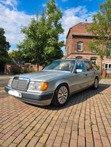 Mercedes-Benz W124 200TE Automatik - Mercedes-Benz 200 mit Benzin-Antrieb: Kombi, Te