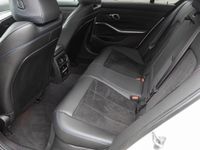 BMW 318 - Vorschau Bild 13