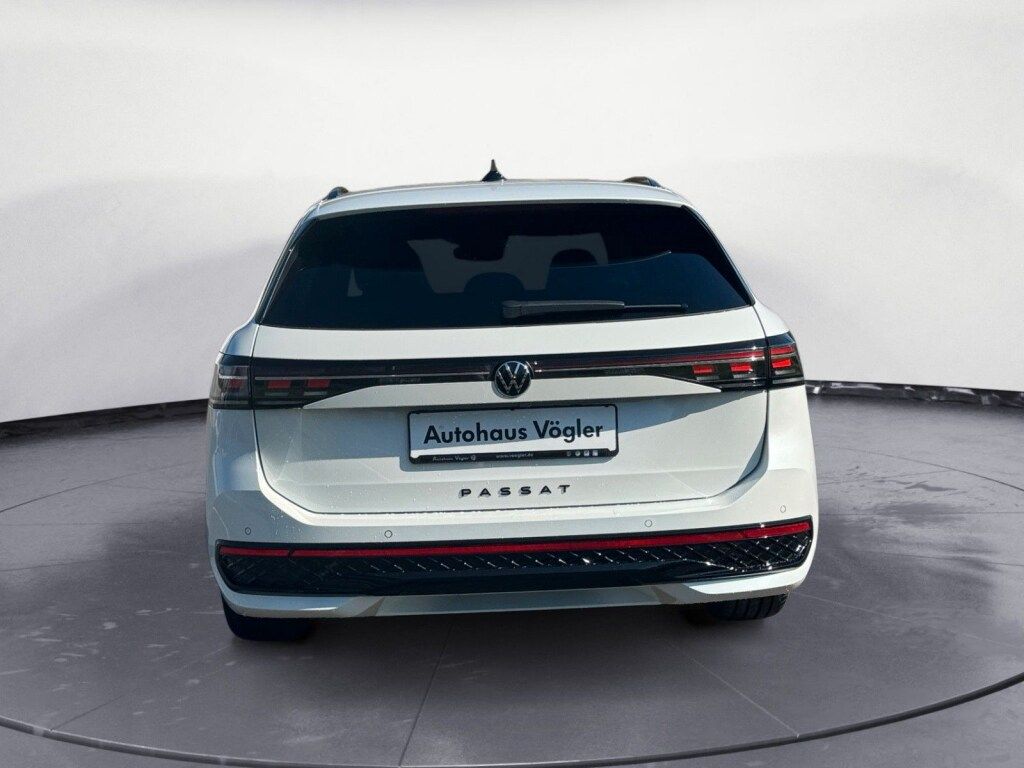 Passat Variant R-Line Passat 2,0 l TDI SCR 110 k