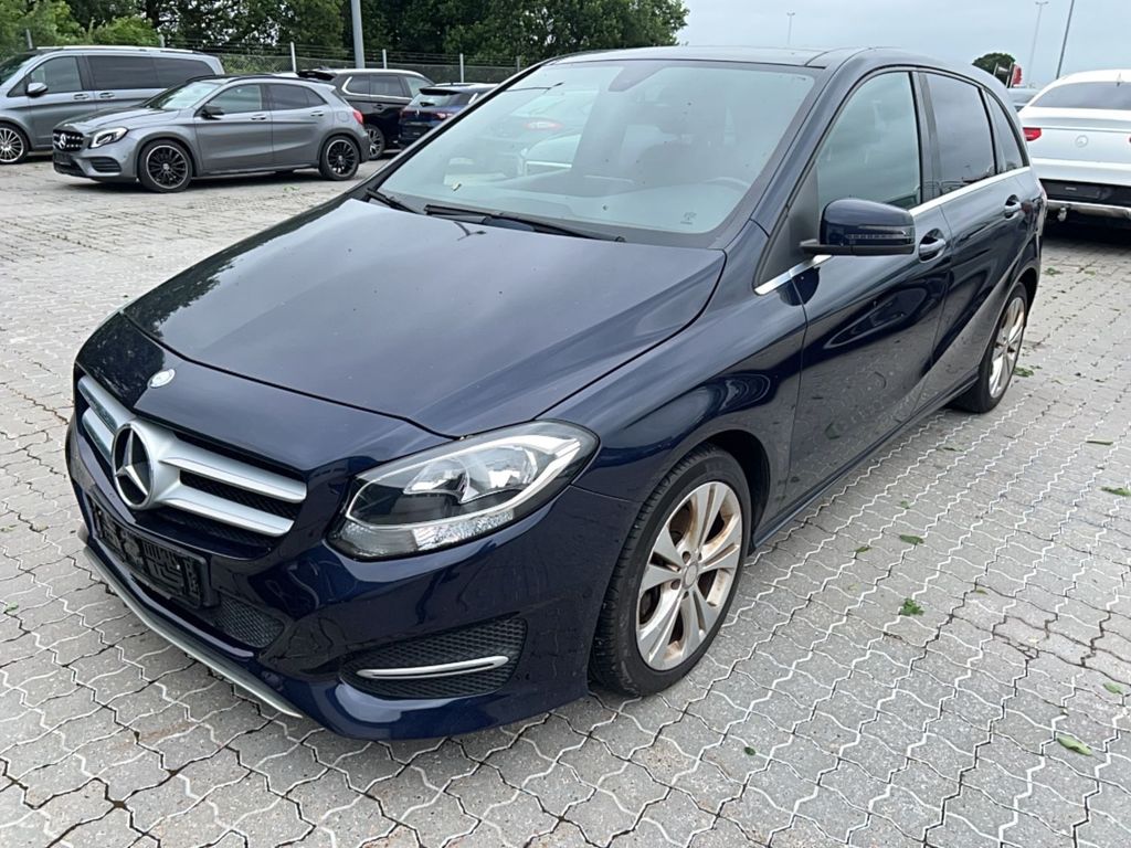 Image of Mercedes-Benz B 220