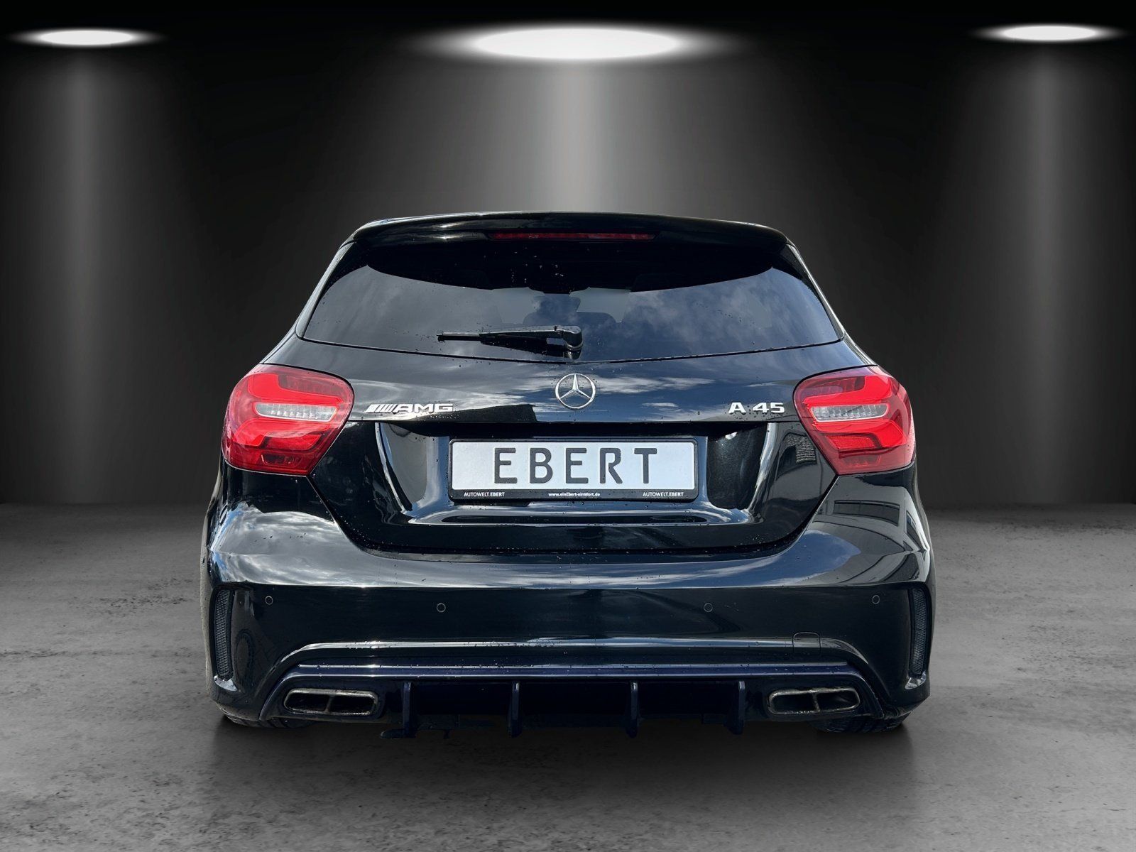 Fahrzeugabbildung Mercedes-Benz A45 AMG Pano/LED/Navi/Kamera/SoundHK/MB-Scheckh/
