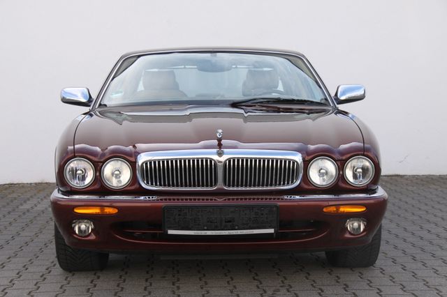 Jaguar XJ 4.0 Sovereign 2 Jahre Garantie