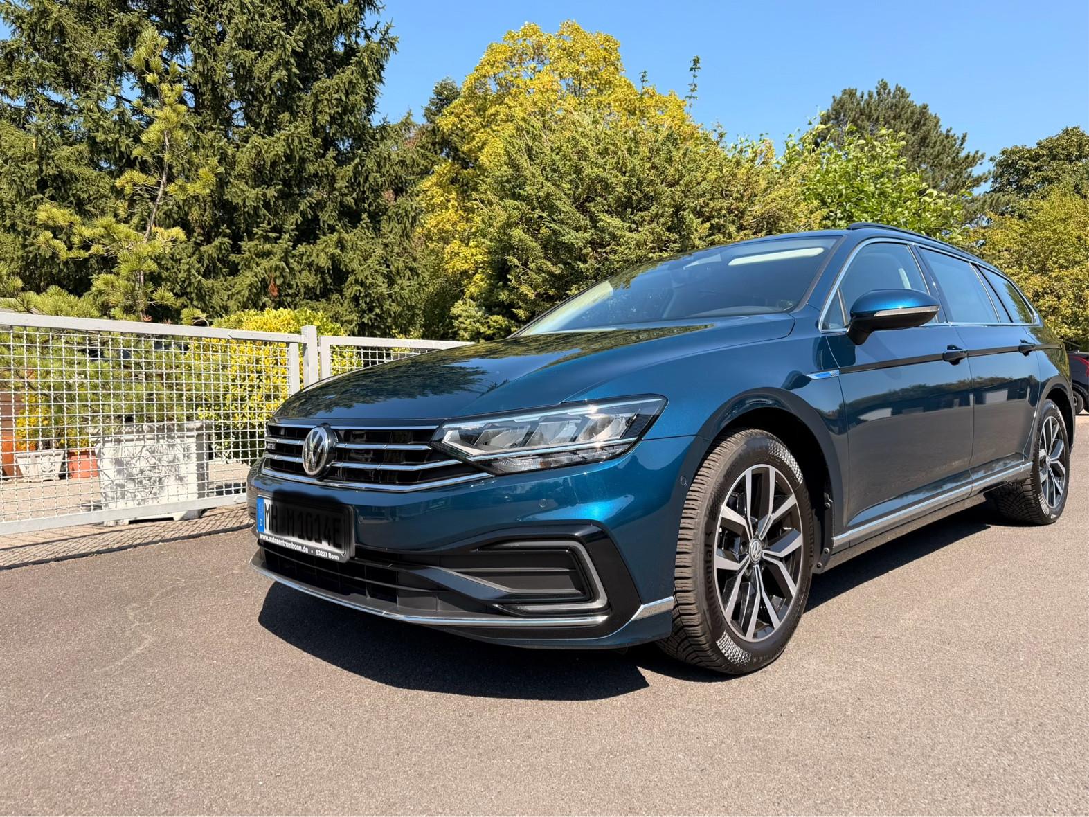 Volkswagen VW Passat Variant GTE - umfangreiche Ausstattung