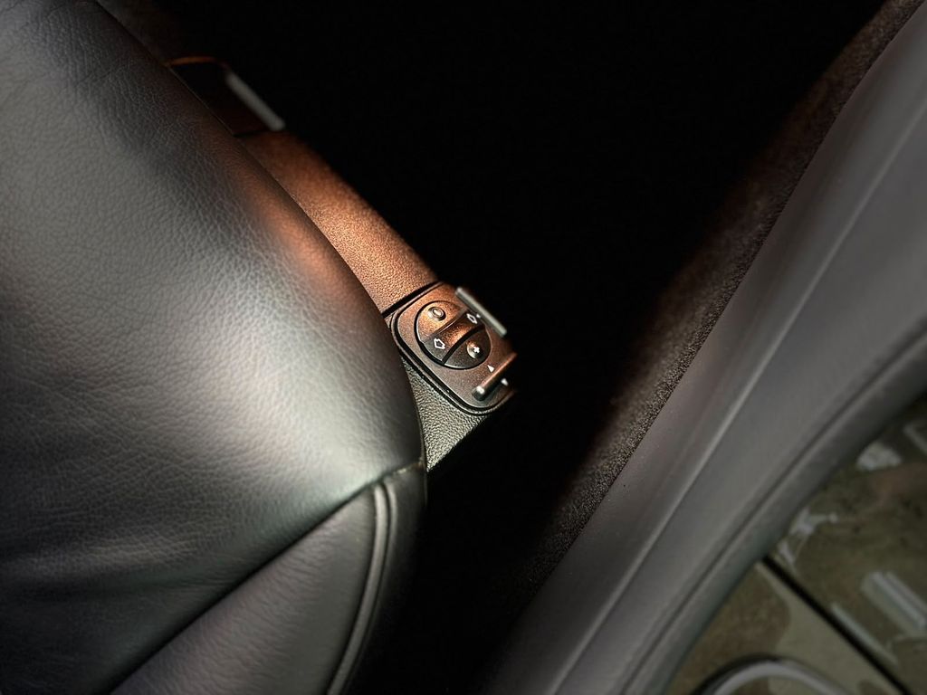 Mercedes-Benz CLS 320 - Bild 12