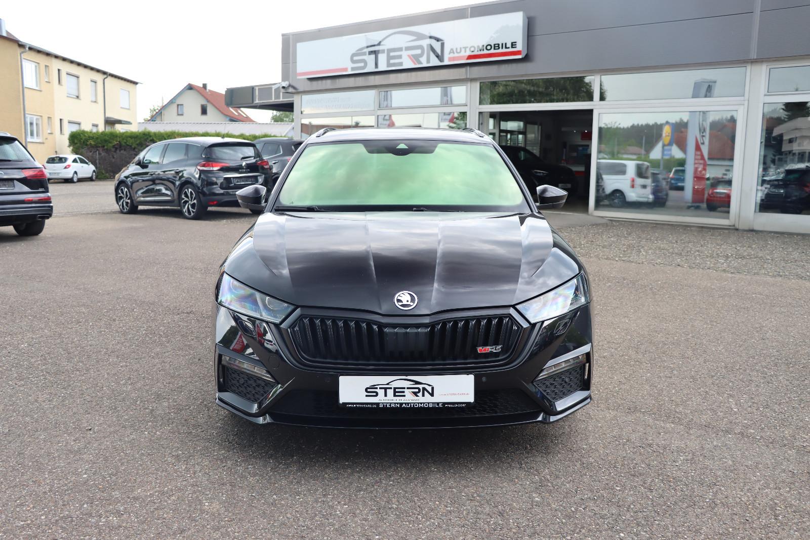 Skoda Octavia Combi RS 4x4  LEDER l VIRTUAL l AMBIENTE