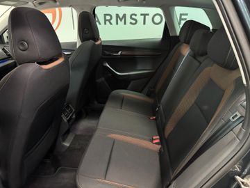 Skoda Karoq Scout 1.5 AHK*Panodach*Kamera*