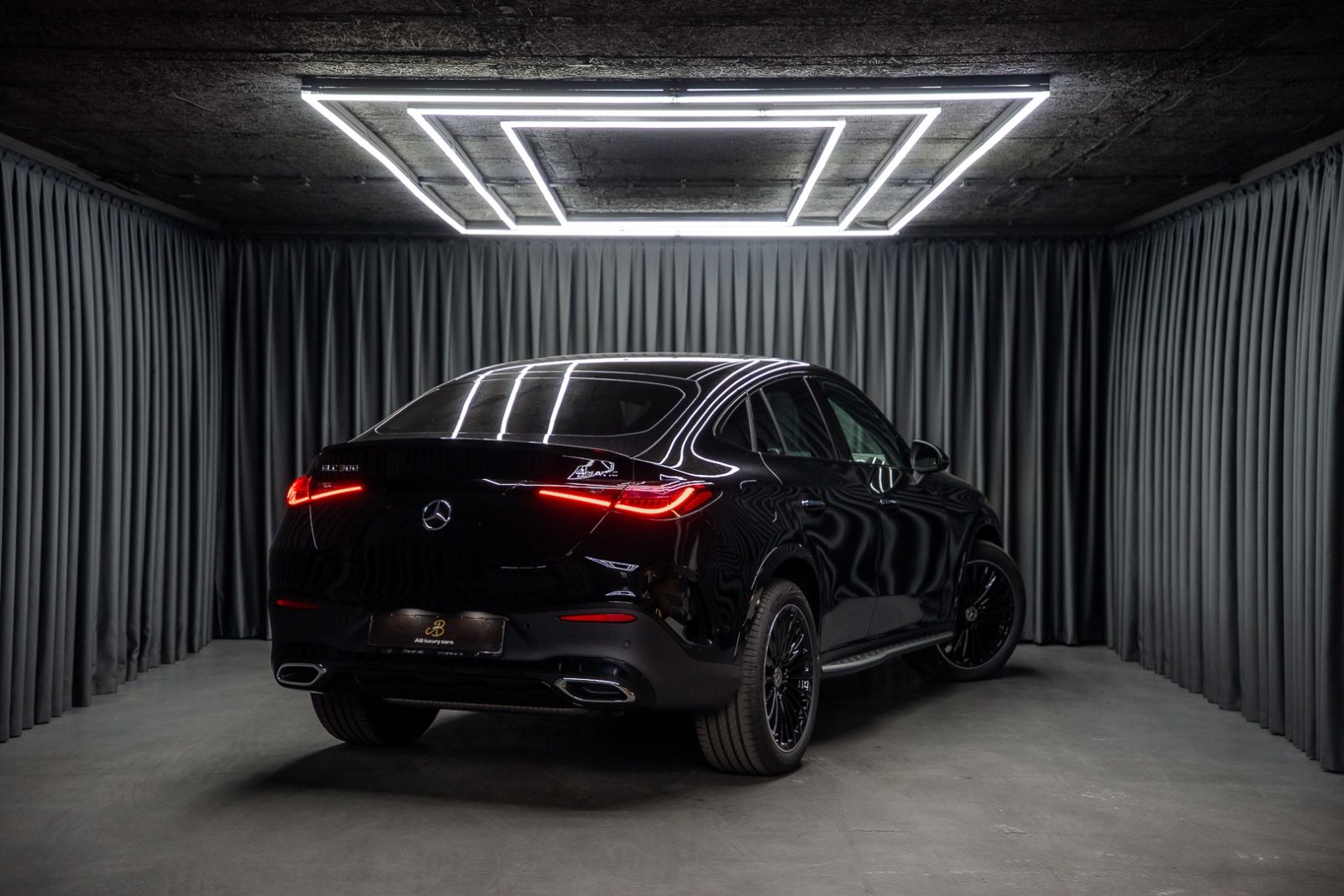 Fahrzeugabbildung Mercedes-Benz GLC 300 4M Coupé AMG Premium Plus*20"*NP*MY26