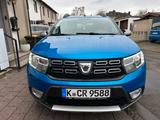 Dacia Sandero Stepway Celebration - Dacia Sandero Gebrauchtwagen in Köln