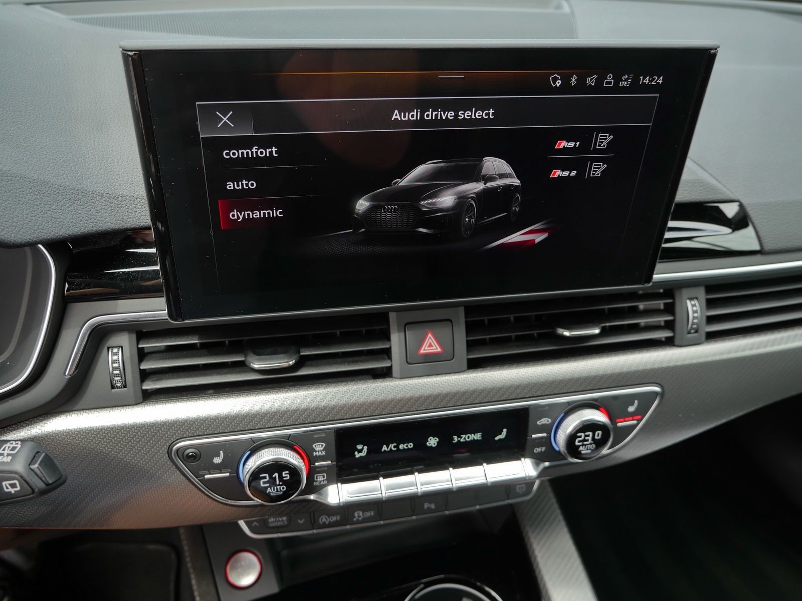 Audi RS4 - Bild 21