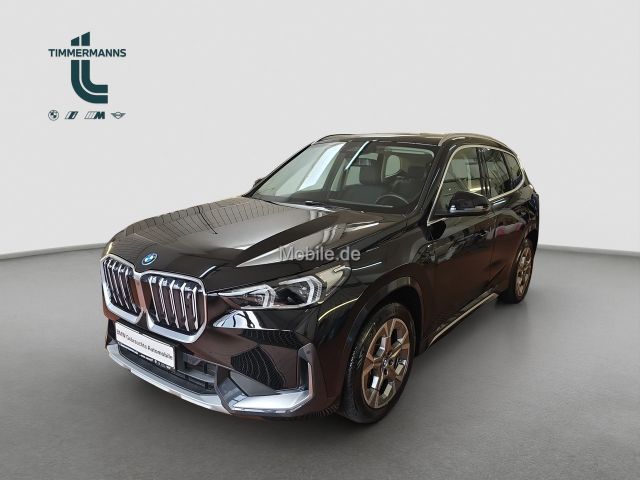 BMW iX1 xDrive30 xLine Navi LED  Premium Paket