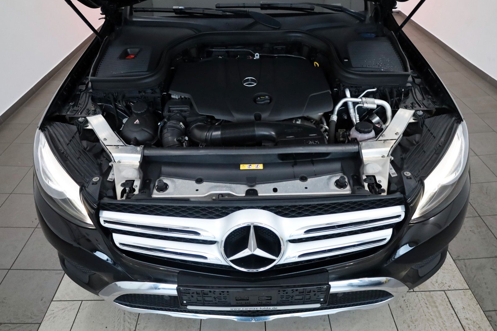 Fahrzeugabbildung Mercedes-Benz GLC 220d 4M Exclusiv Leder,Navi,LED,SH,PDC,SR+WR