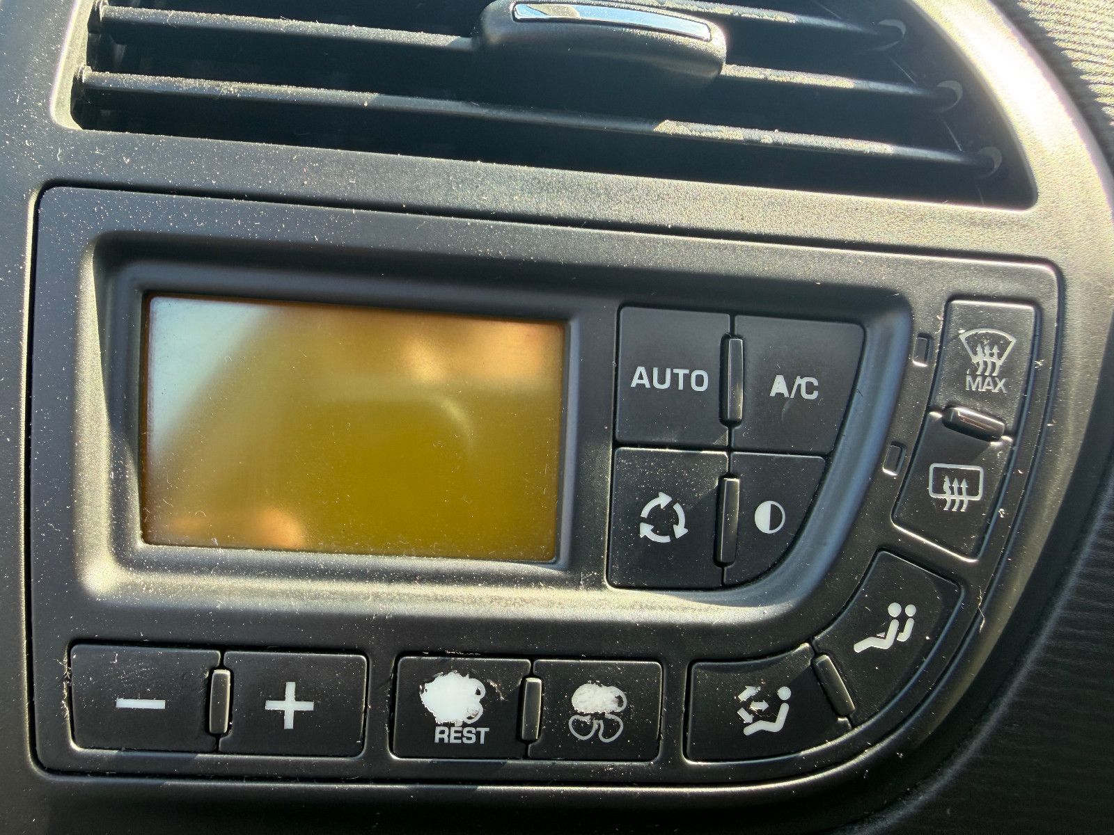 CITROEN C4 Picasso 1.6 Tendance  TÜV NEU/KLIMAA/AHK – Foto 17