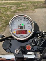 Moto Guzzi V9 Roamer - MOTO GUZZI V9 ROAMER