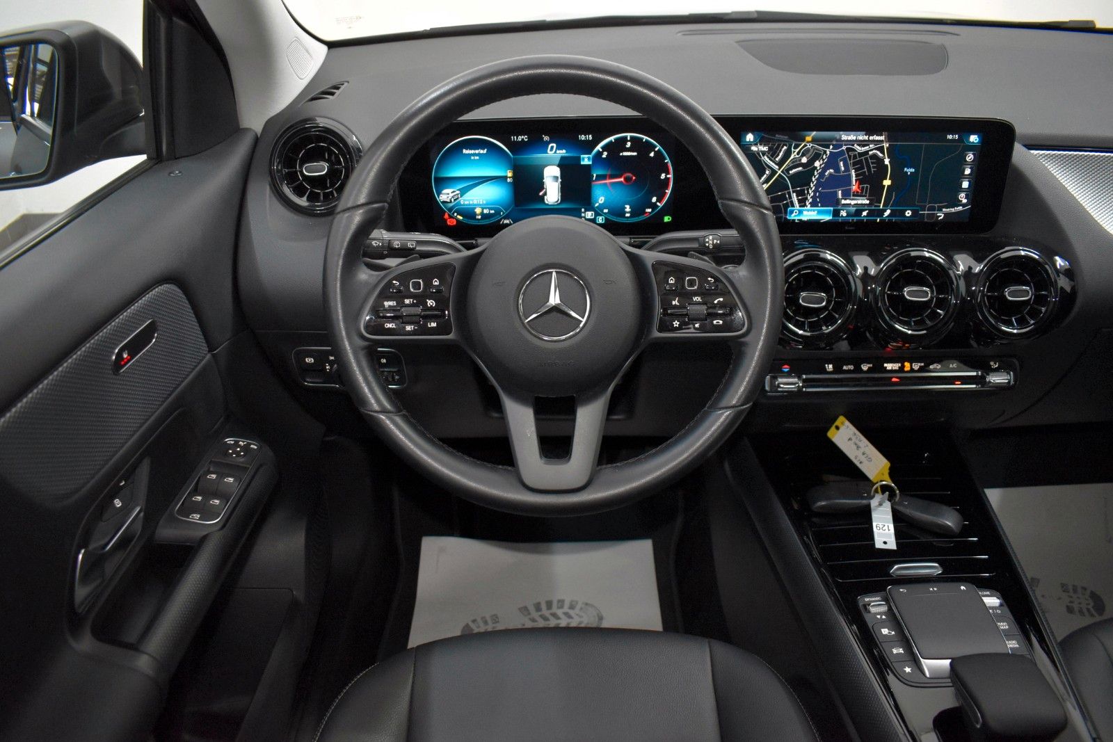 Fahrzeugabbildung Mercedes-Benz GLA 200 d Automatik,Navi,Teilleder,SHZ,Virtual