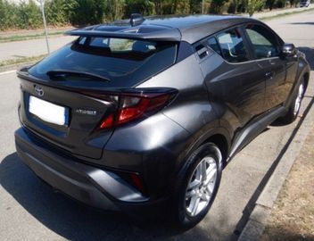Toyota C-HR - 8