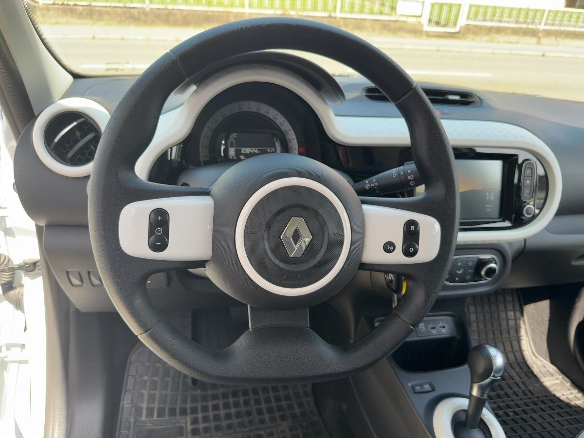 Fahrzeugabbildung Renault Twingo E-TECH ZEN Klima