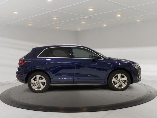 Q3 advanced 35 TDI S tronic,Kamera,AHZV,LED,Navi