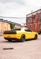 Dodge Challenger - : Coupe, Gelb, Beheizbares Lenkrad